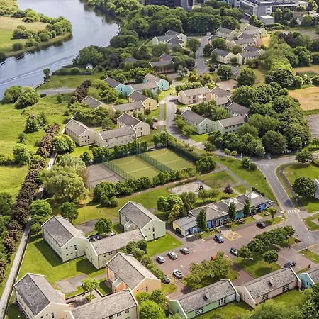 Apartment Corrib Village Of